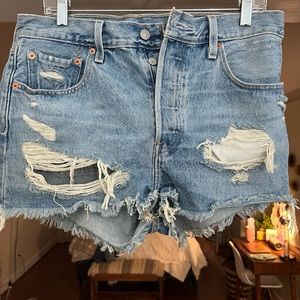 Levi’s shorts